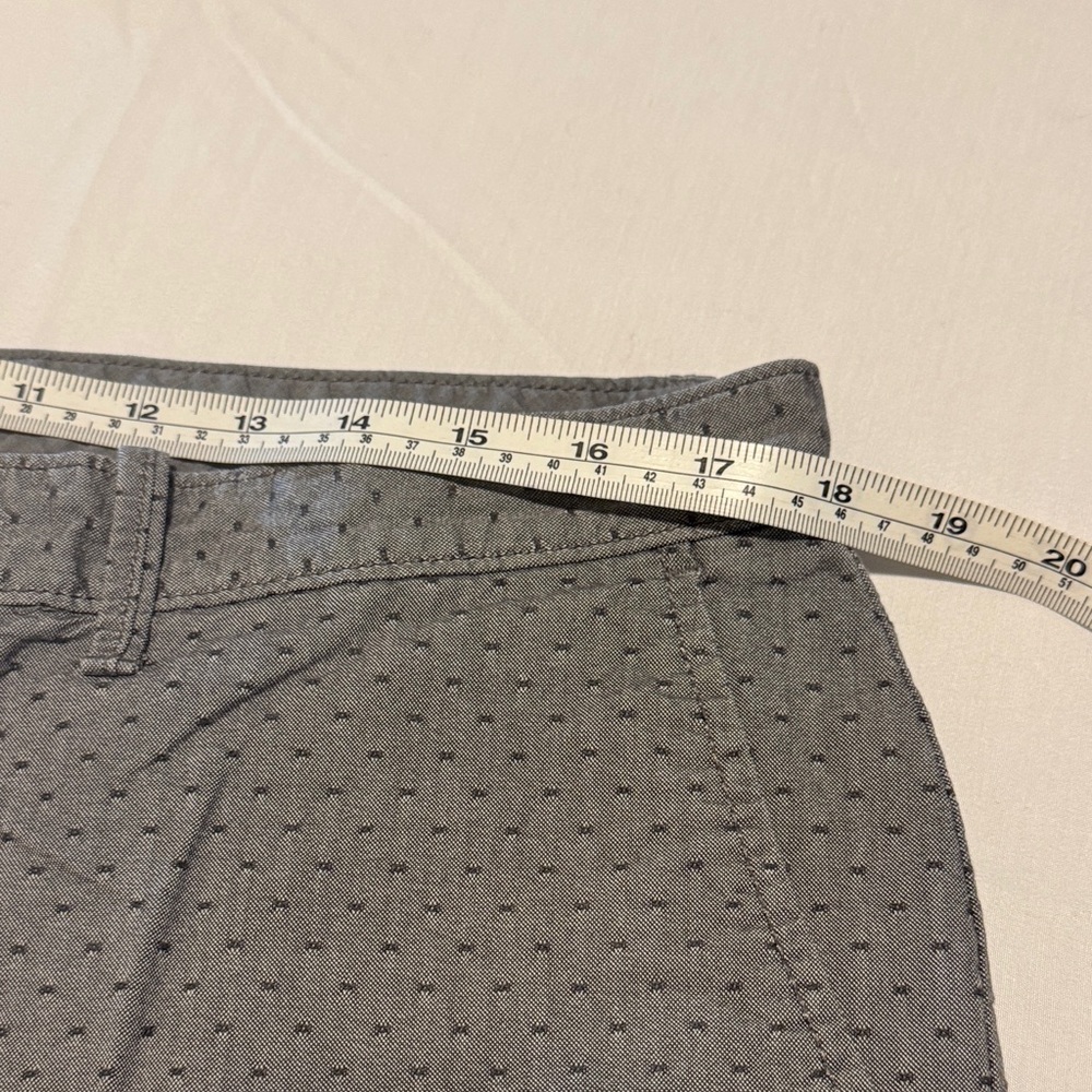 Classic Gray Men's Flat Front Shorts - Picture 6 of 12